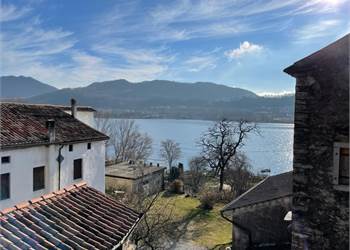 House of Character for Sale in Revine Lago