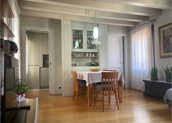 2 bedroom apartment for Sale in Conegliano
